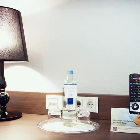 Hotel Arena An Der Friedberger Warte 3*