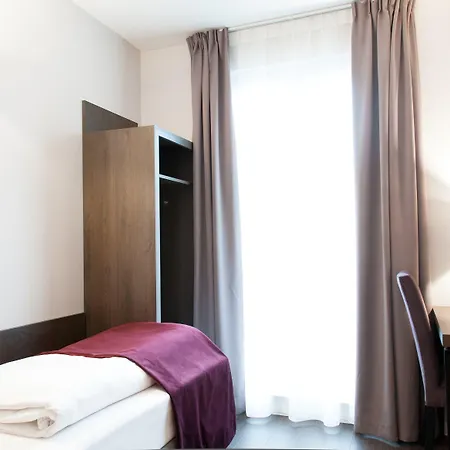 Arena An Der Friedberger Warte 3* Frankfurt nad Menem