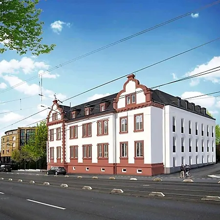 Hotel Arena An Der Friedberger Warte 3*