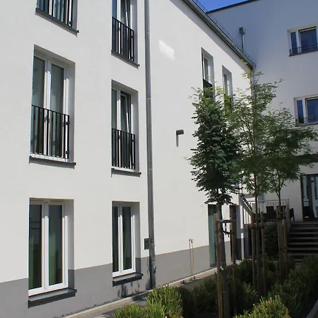 Arena An Der Friedberger Warte 3*